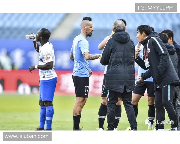 武汉网球队团队协作引发热议球员间配合与沟通问题亟待解决 武汉网球队团队协作引发热议球员间配合与沟通问题亟待解决