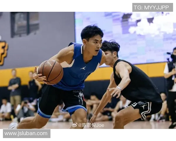 黄芳的篮球人生深度对话：从梦想起航到赛场辉煌的心路历程