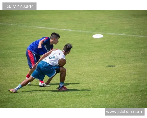 成都飞盘队心理素质创新高引发关注助力团队竞技表现提升